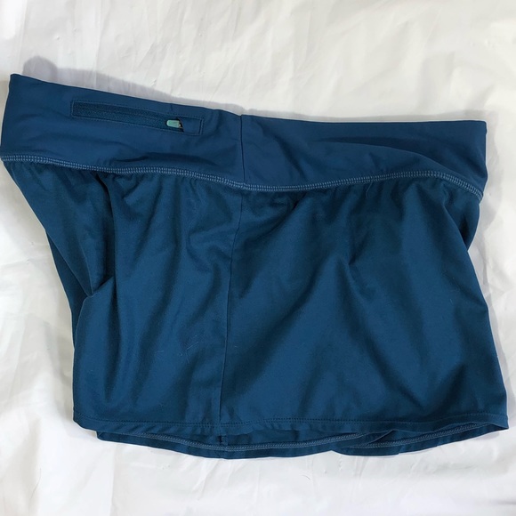 Nike woman's tennis skort running shorts size 10 - Picture 7 of 7